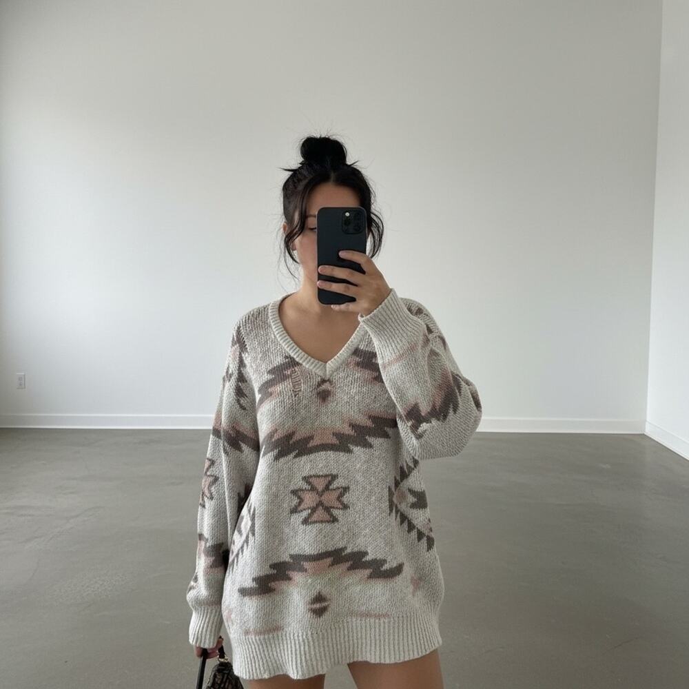 Vintage Cozy Aztec Distressed Knit V-Neck Pullover Sweater Beige Brown Taupe